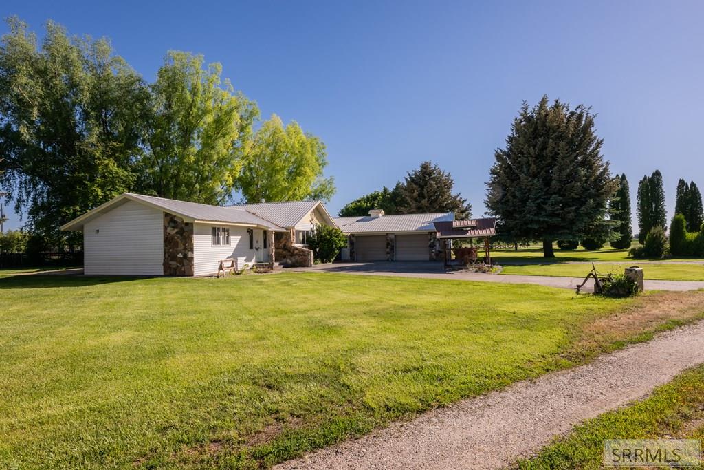 695 N 550 E Property Photo 39