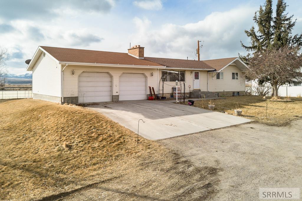 70 E 3rd S Property Photo