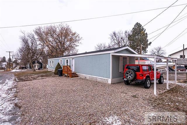 325 Arthur Street Property Photo
