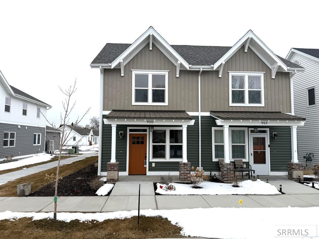 950 E Lander Street Property Photo