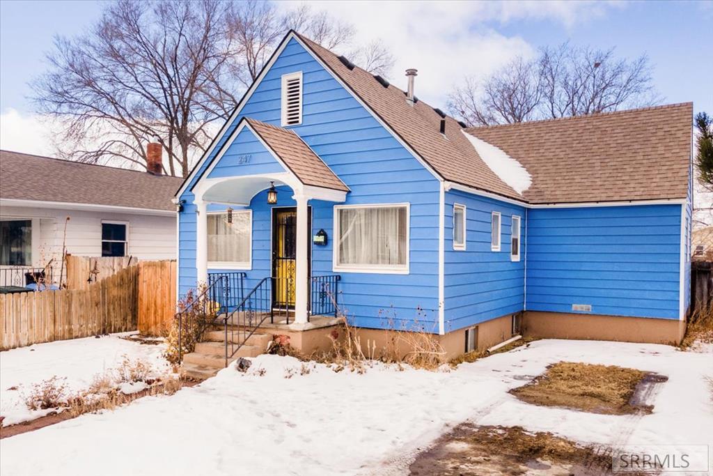 247 Park Avenue Property Photo