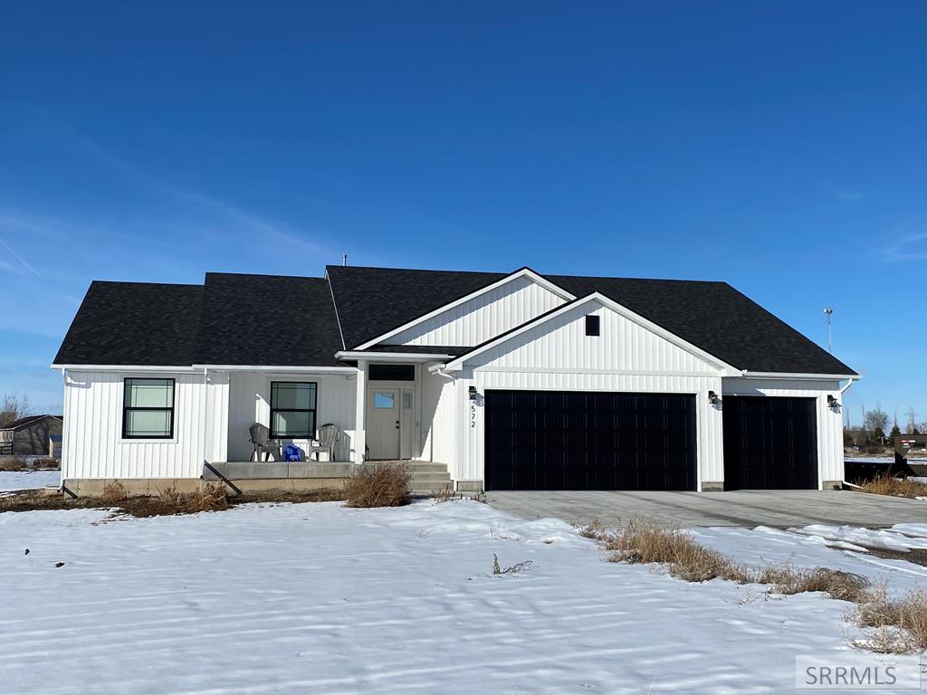 572 W 30 S Property Photo