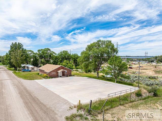 2889 Kingdom Hall Rd Property Photo