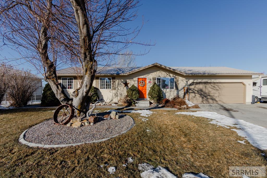 1198 S Bellin Road Property Photo