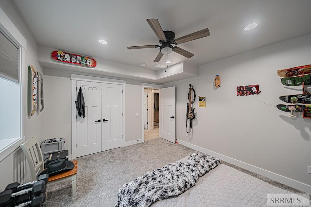 10423 Henry Creek Road Property Photo 57
