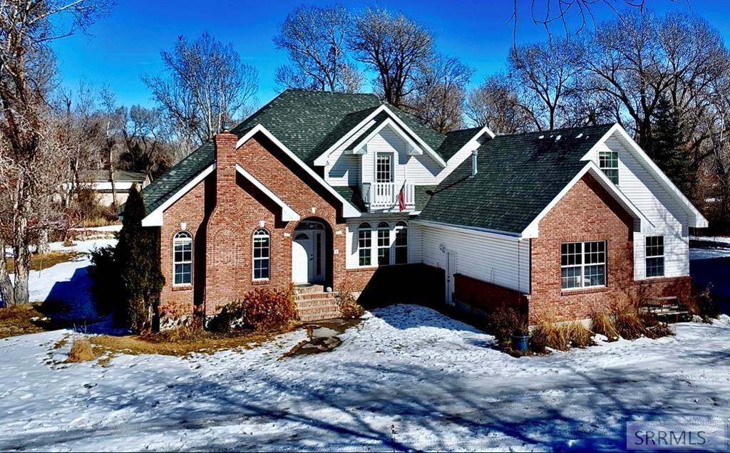 4142 E 465 N Property Photo