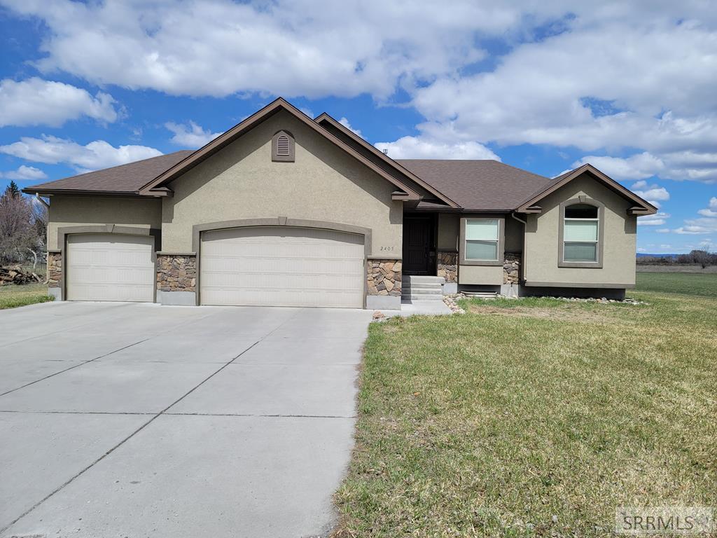 2405 E 500 N Property Photo
