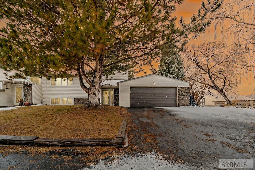 12000 S Sunrise Circle Property Photo