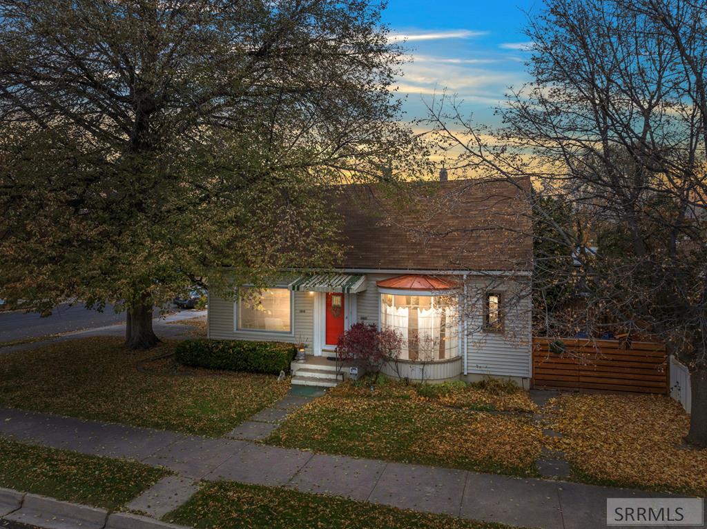 1010 E Bonneville Street Property Photo