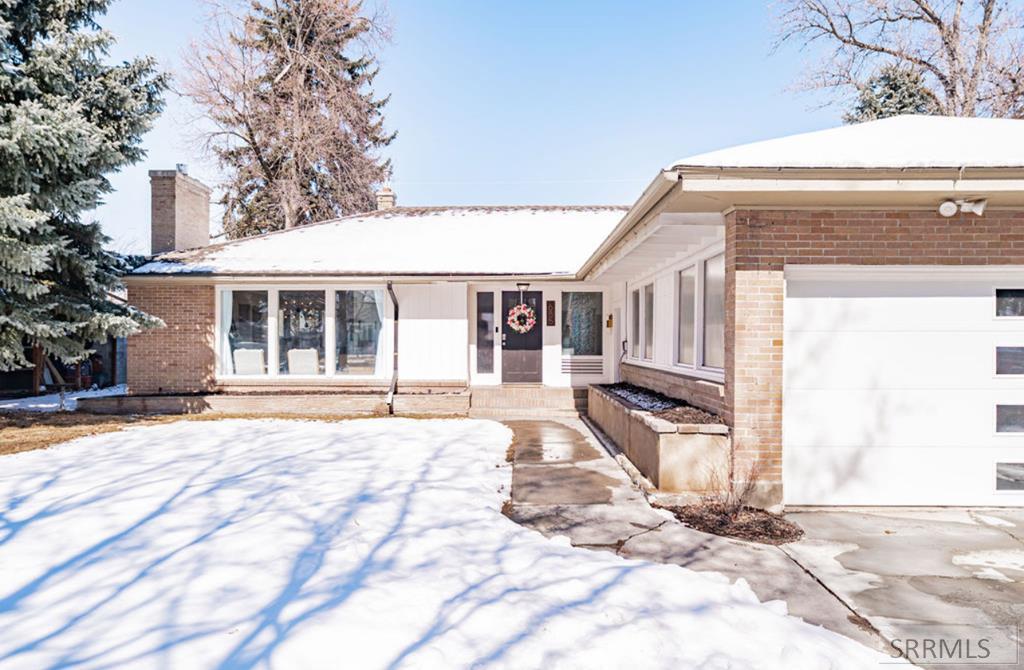 685 11th Street Property Photo