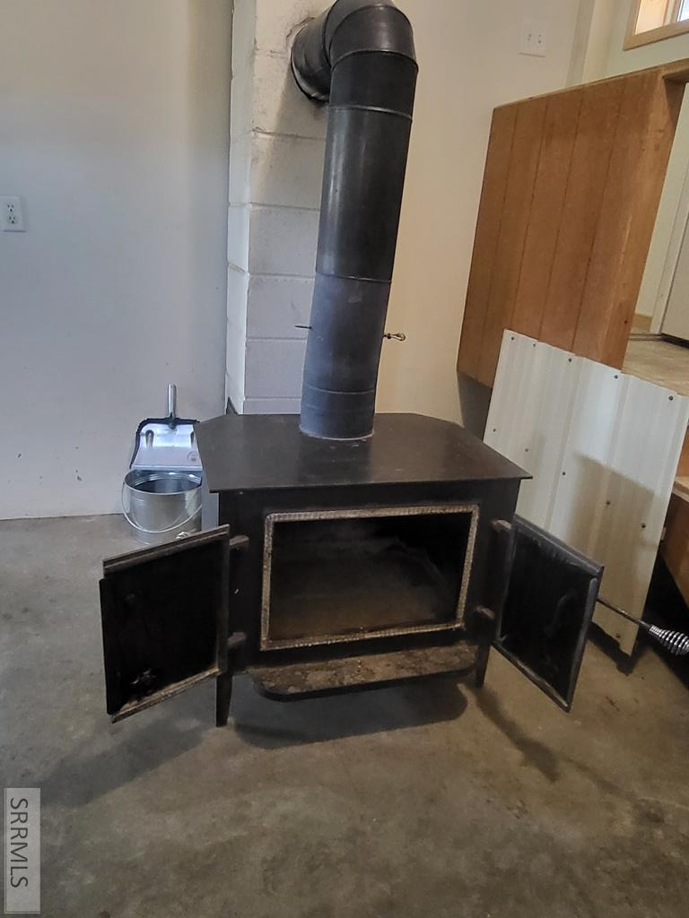 413 Water Street Property Photo 14