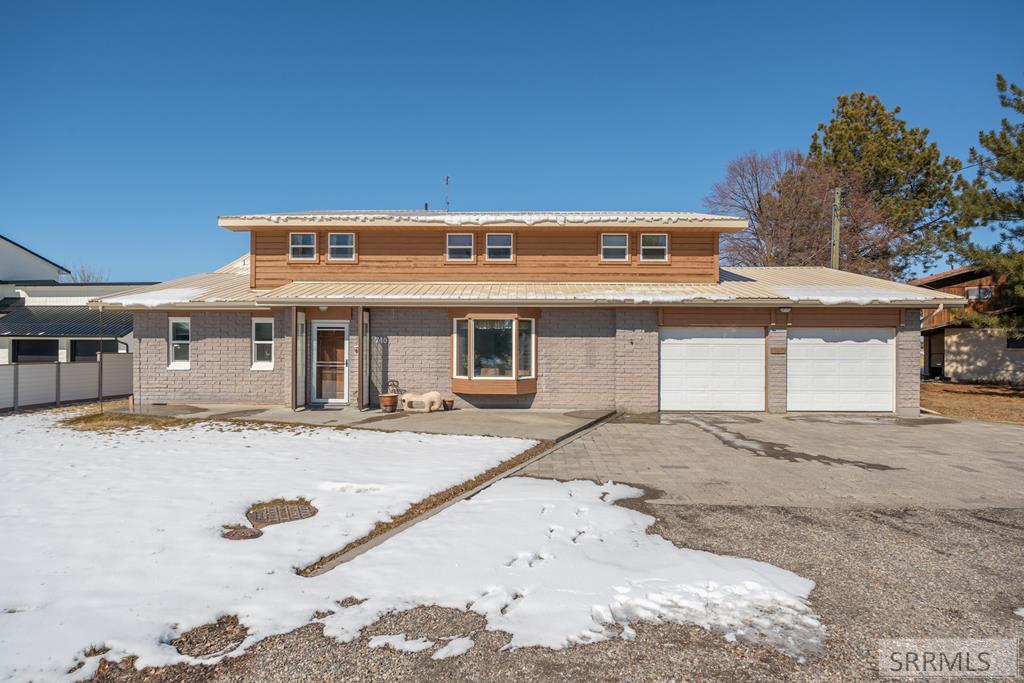 740 E 1550 N Property Photo