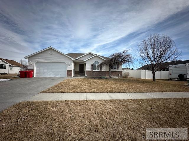 1576 N Avon Lane Property Photo