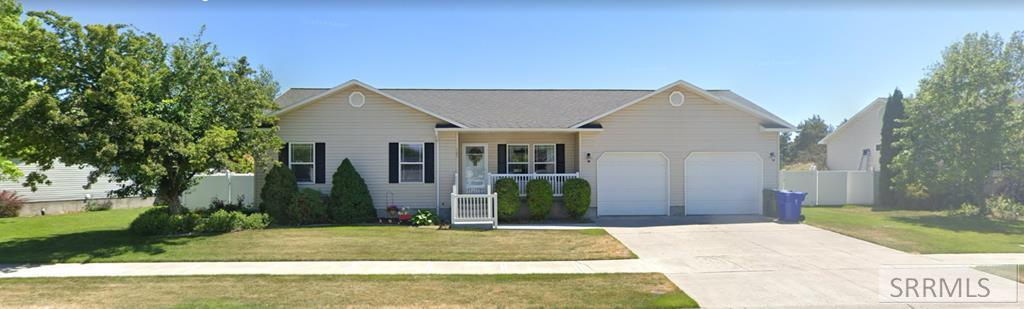 725 Engleman Property Photo