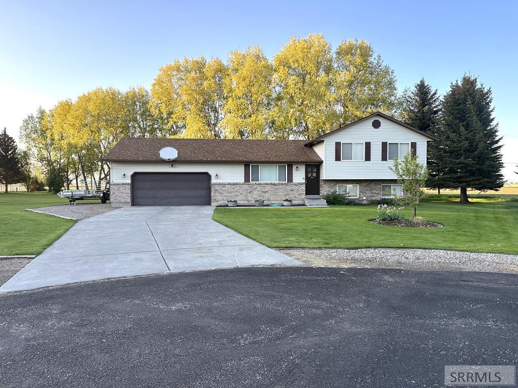 3842 E 12 N Property Photo