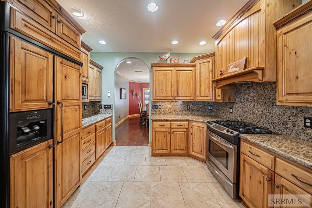 4700 Pevero Drive Property Photo 17