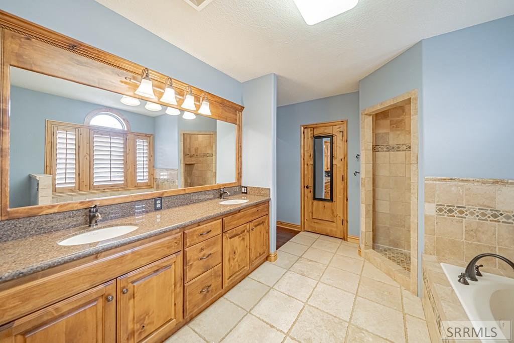 4700 Pevero Drive Property Photo 51