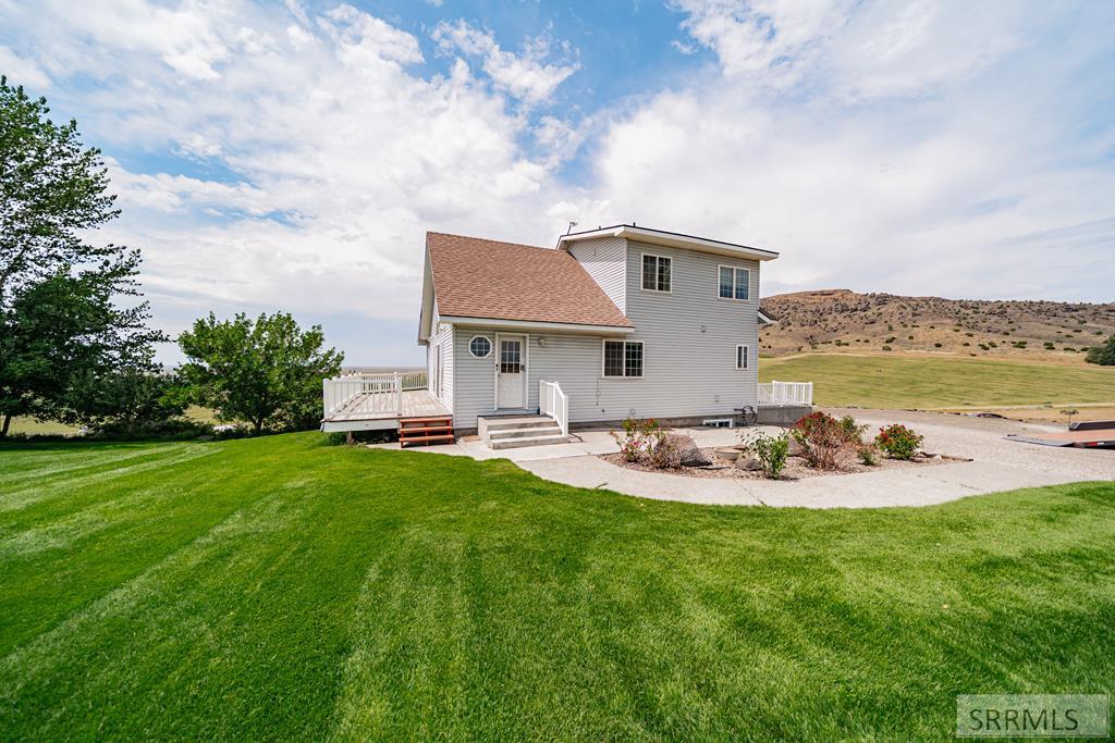 1000 E Butte Road Property Photo 1