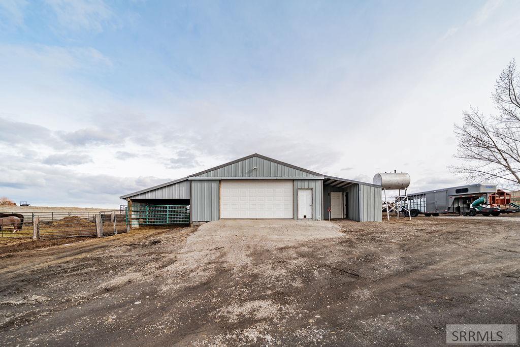 1000 E Butte Road Property Photo 71