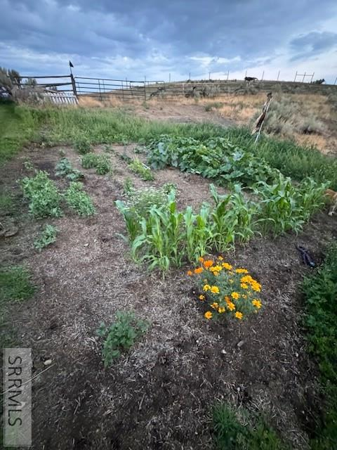 1000 E Butte Road Property Photo 81