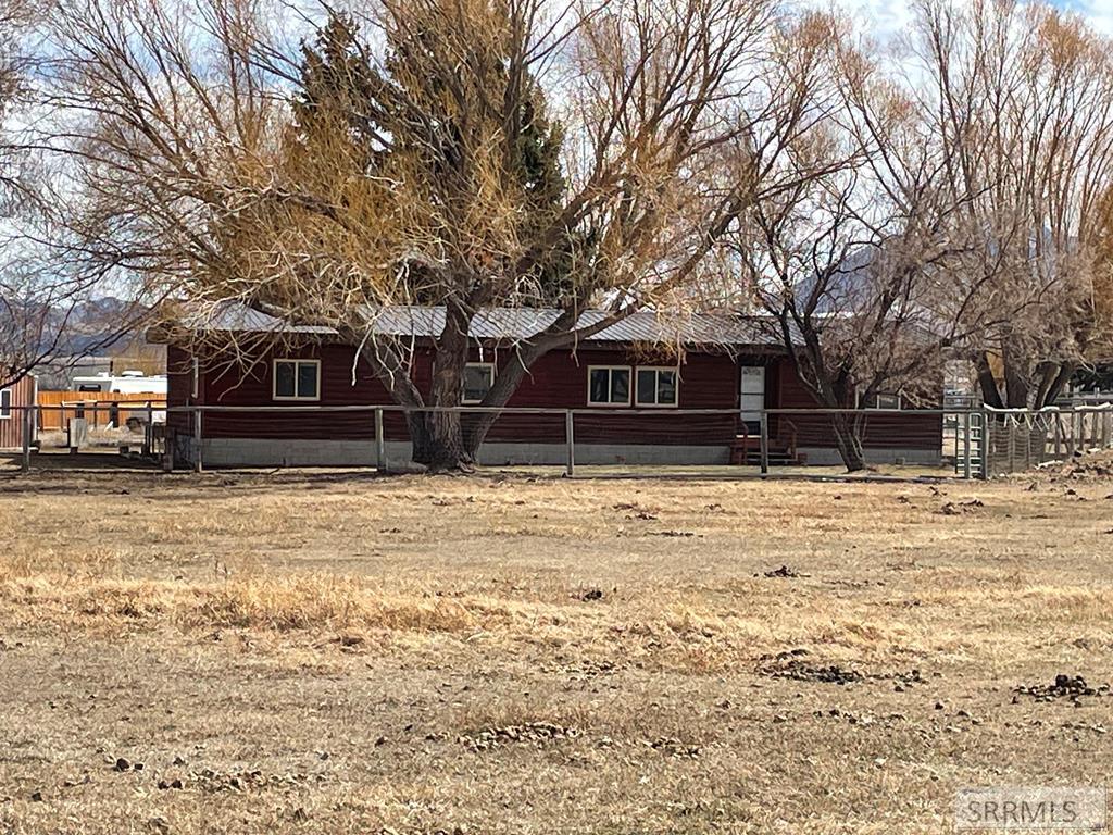 Challis 181hs Real Estate Listings Main Image