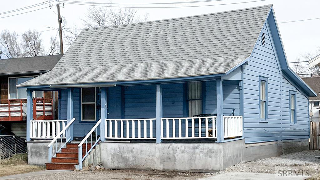 145 10th Street Property Photo