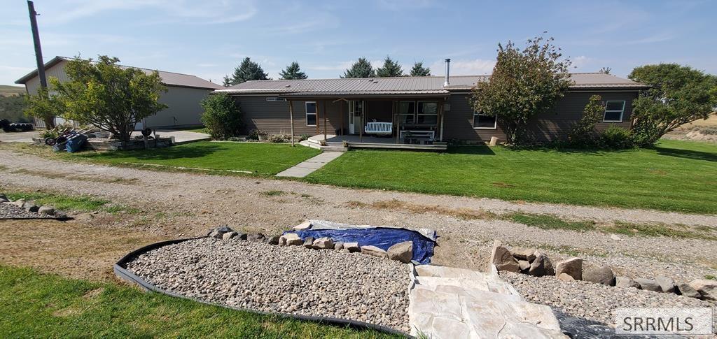 525 Birch Creek Road Property Photo