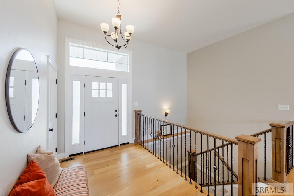 219 Sadona Summit Drive Property Photo 3