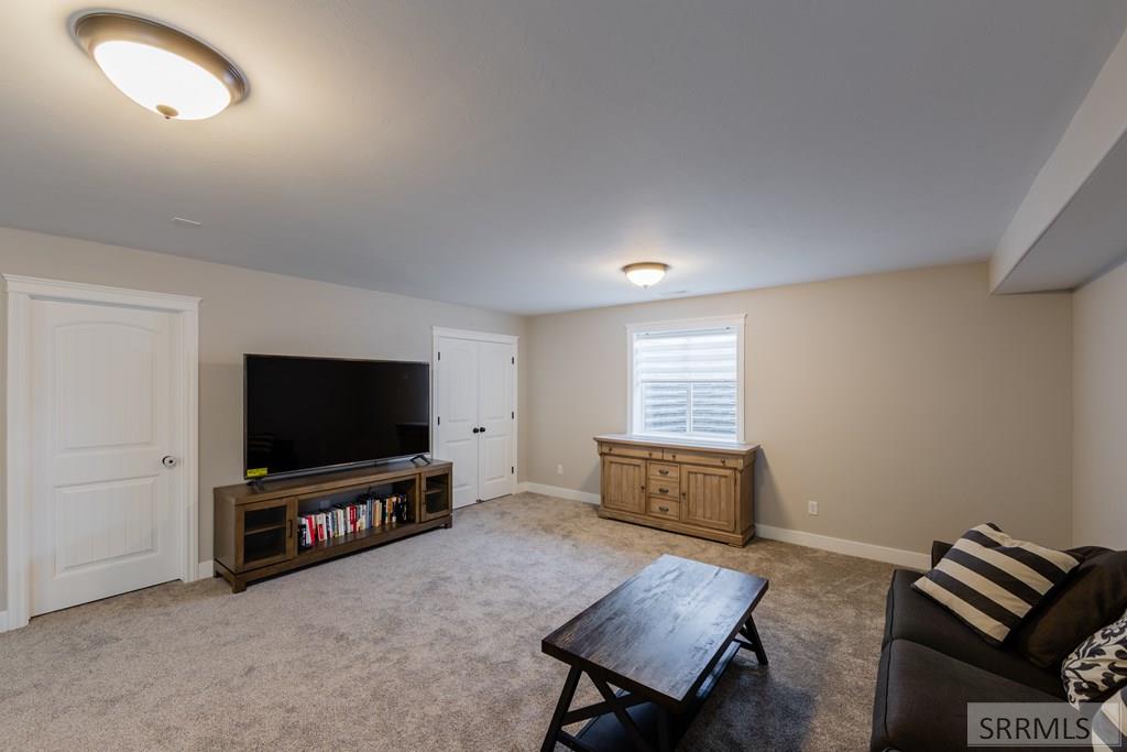 219 Sadona Summit Drive Property Photo 24