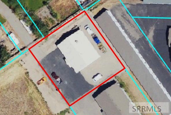 2222 S Grizzly Avenue Property Photo 15