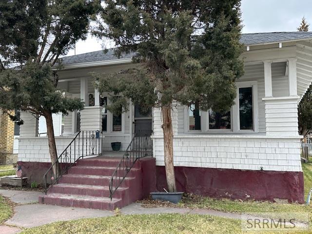335 S 4th Avenue Property Photo 1
