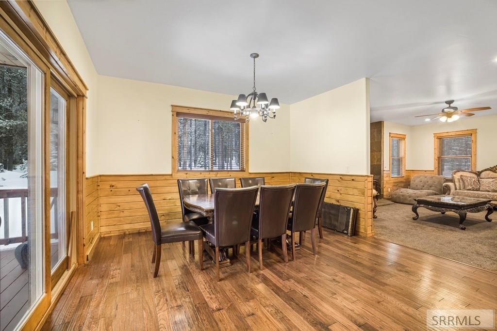 4030 S Salt Lick Loop Road Property Photo 10