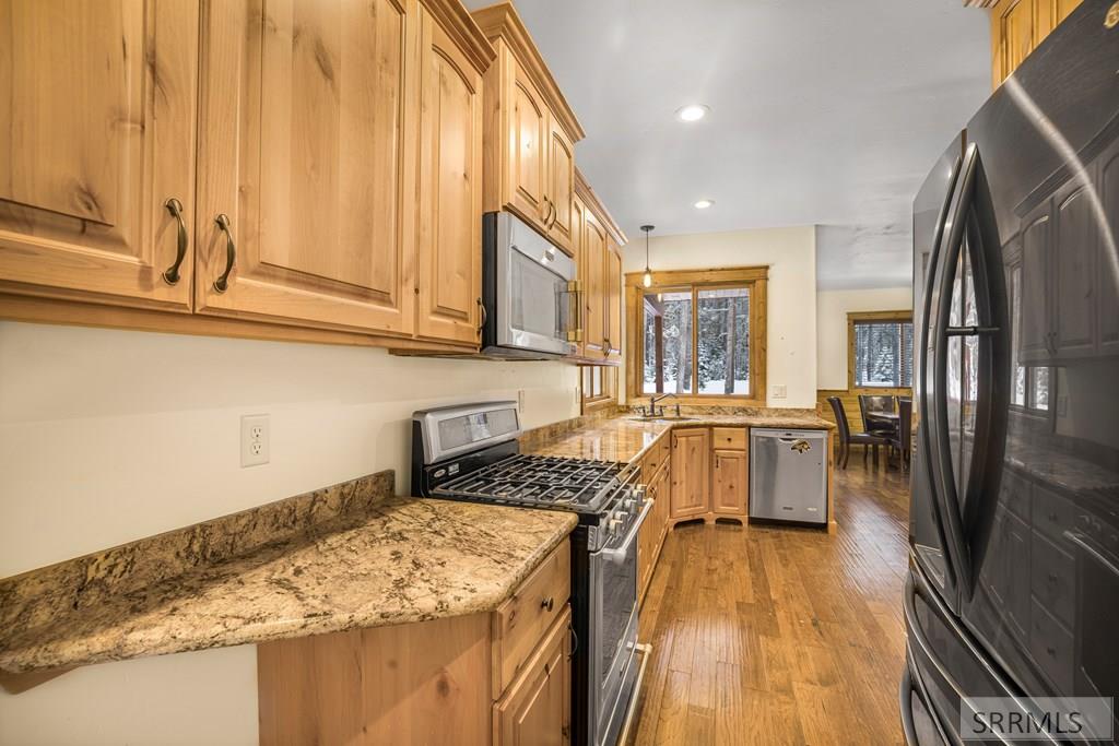 4030 S Salt Lick Loop Road Property Photo 14