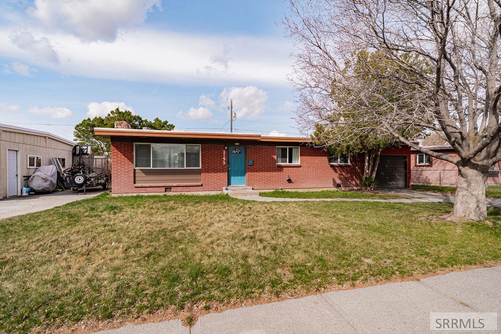 2195 Logan Drive Property Photo