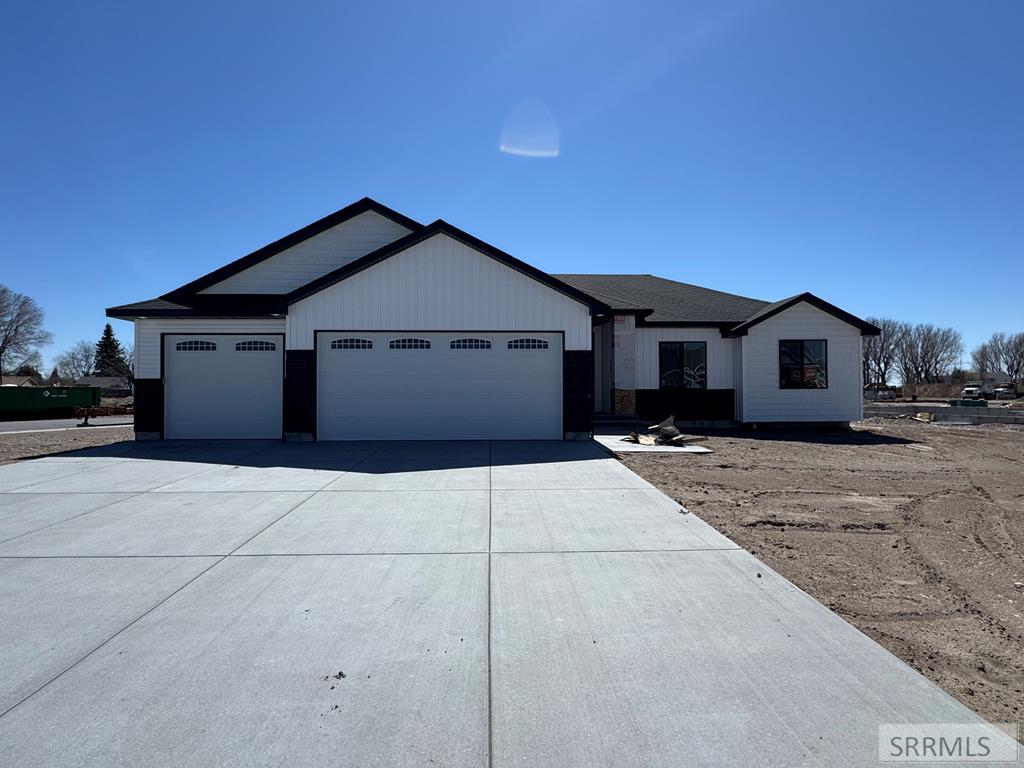 362 Kelton Way Property Photo