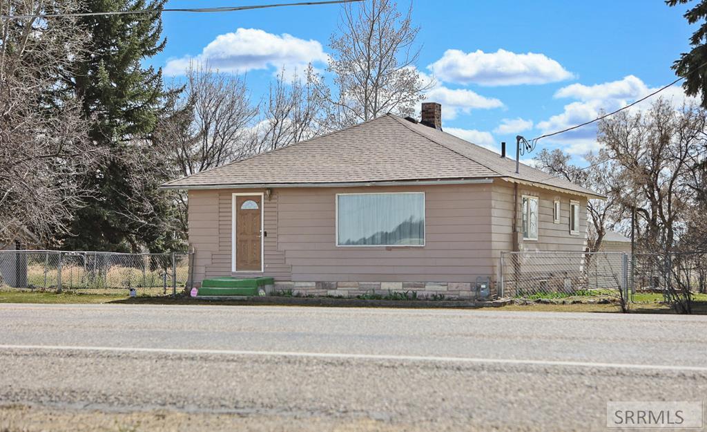 777 Hwy 39 Property Photo