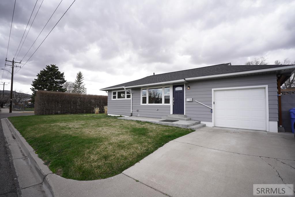 1114 E Sherman Street Property Photo