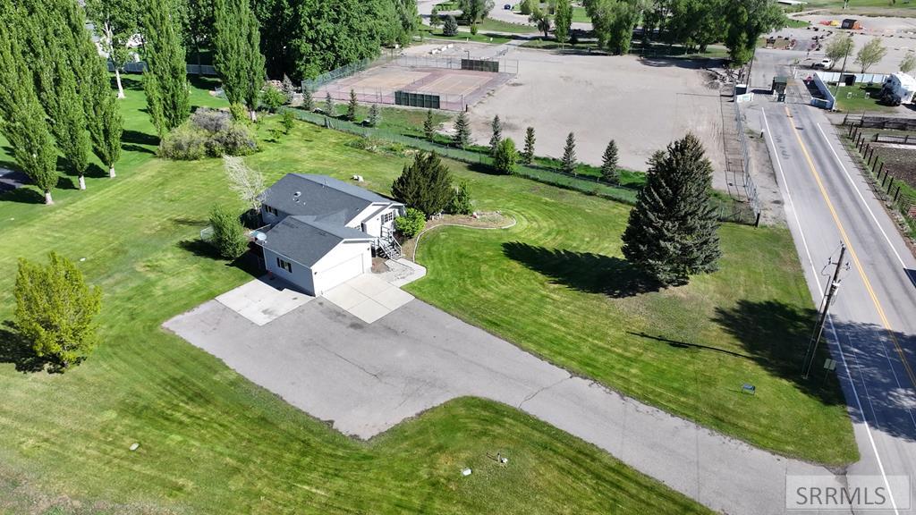 481 N 4000 E Property Photo 1