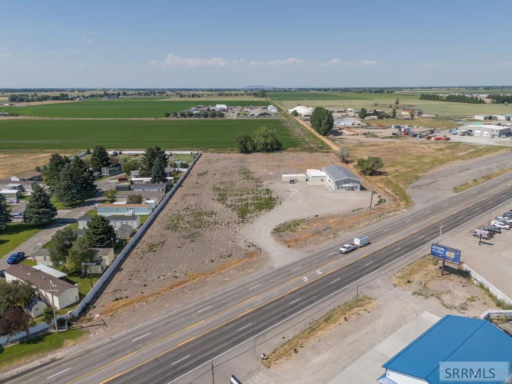 4289 N Yellowstone Hwy Property Photo 4