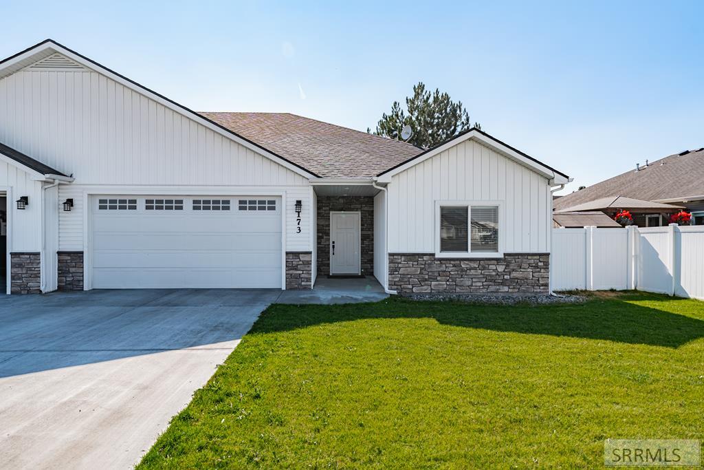 173 Park View Loop Property Photo