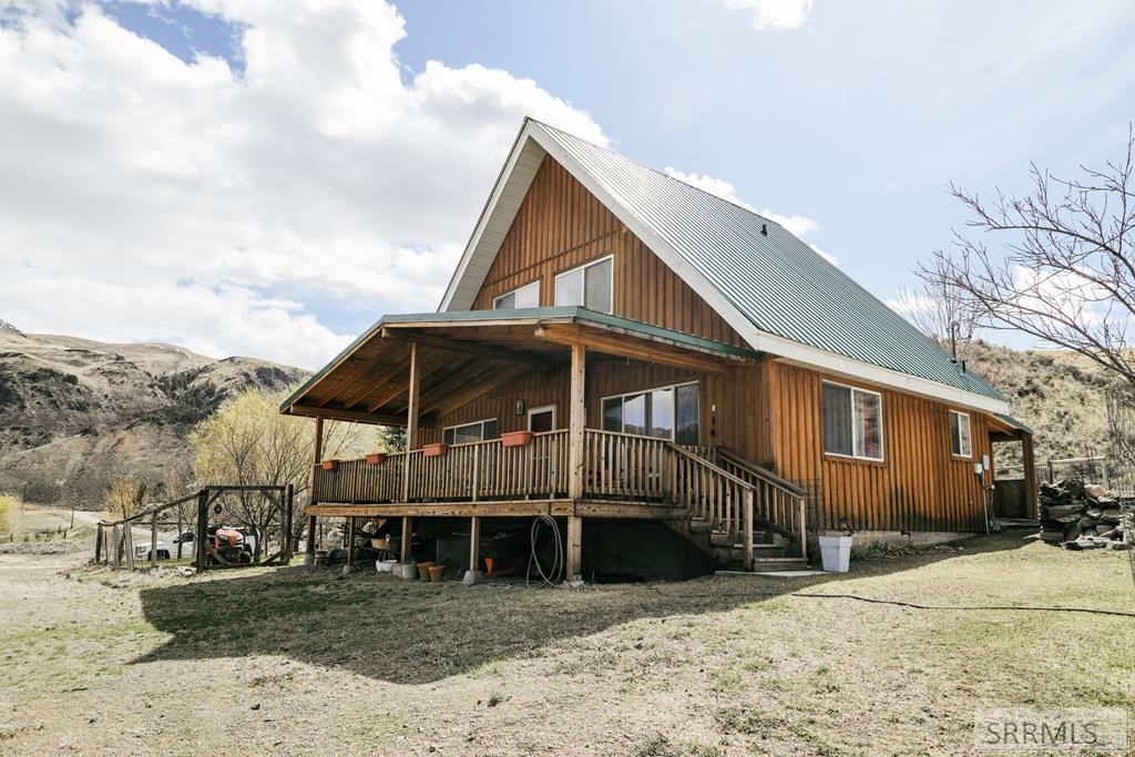 126 Old Stage Road Property Photo