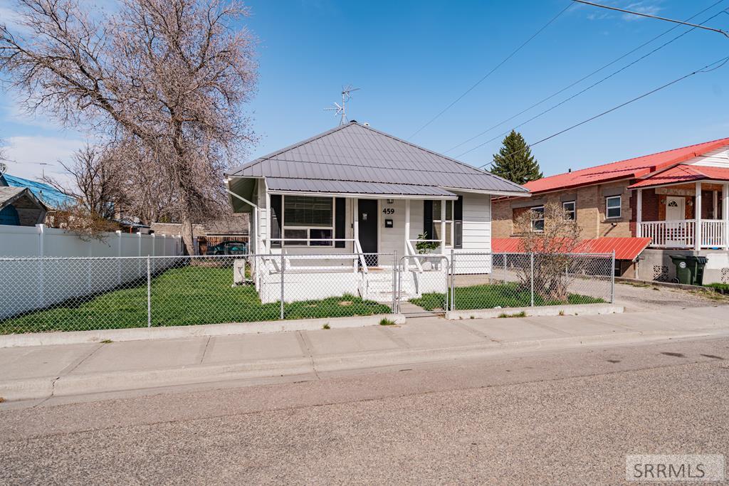 459 E Judicial Street Property Photo 1
