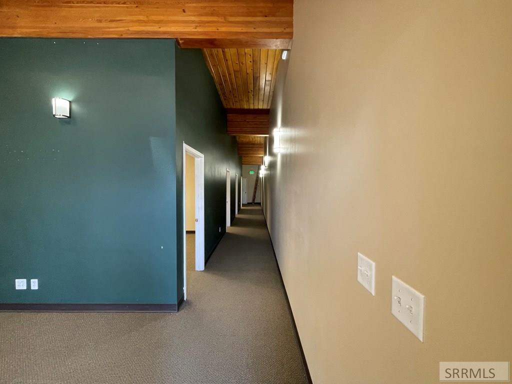 124 S State Street Property Photo 5