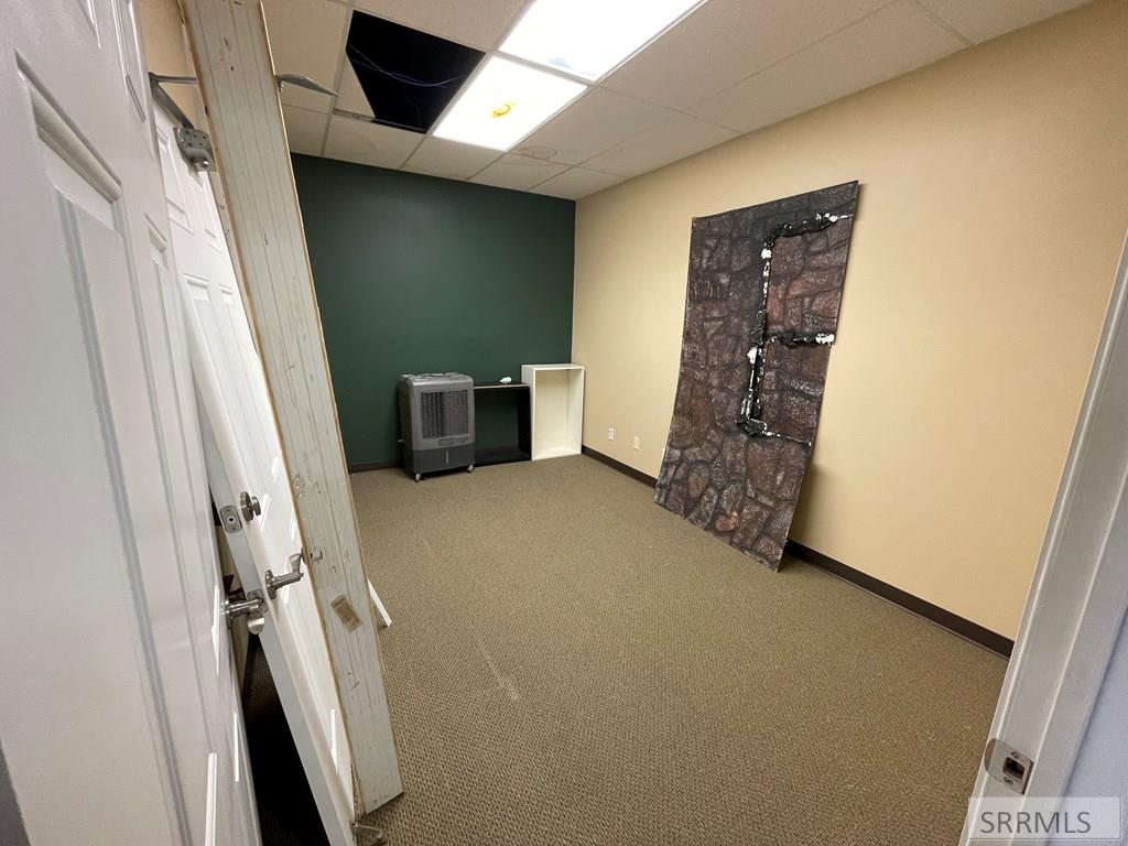 124 S State Street Property Photo 8