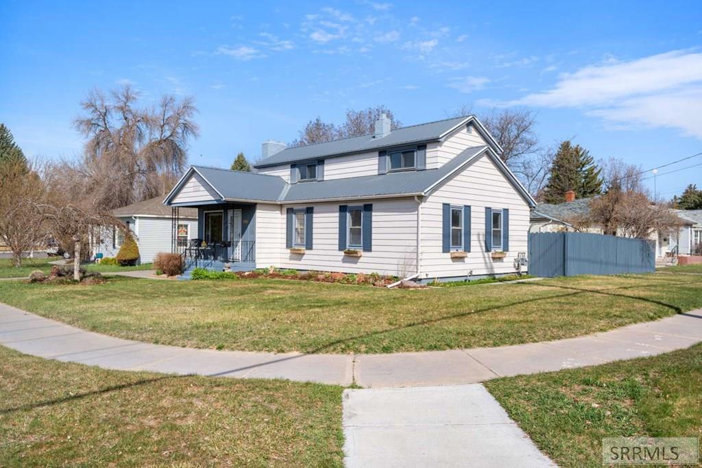 1502 Beverly Road Property Photo 4