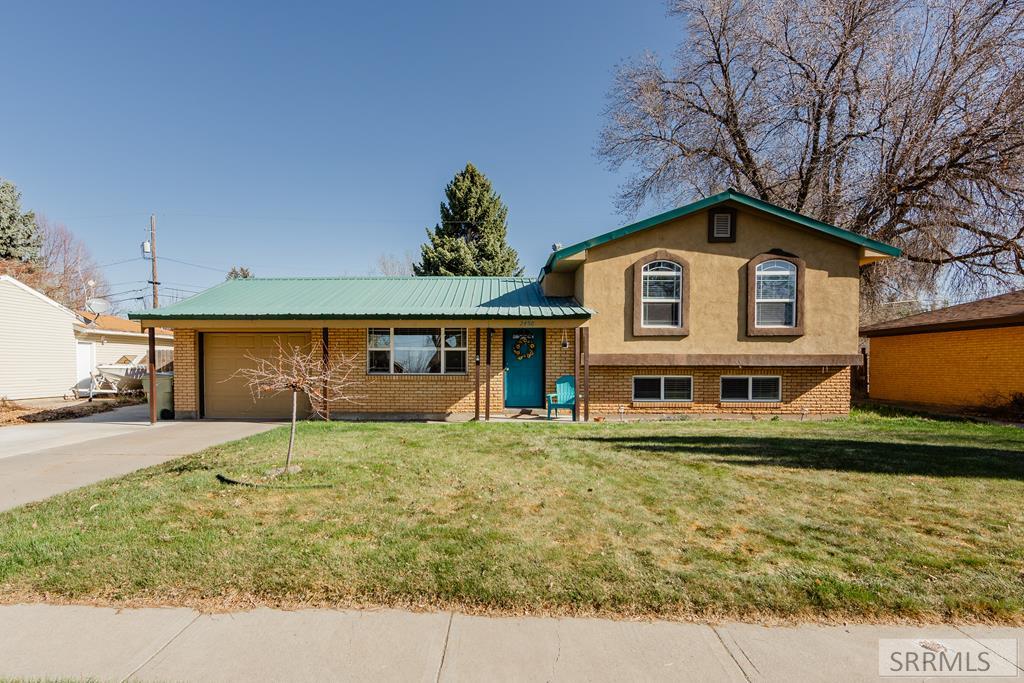 2458 Mars Street Property Photo