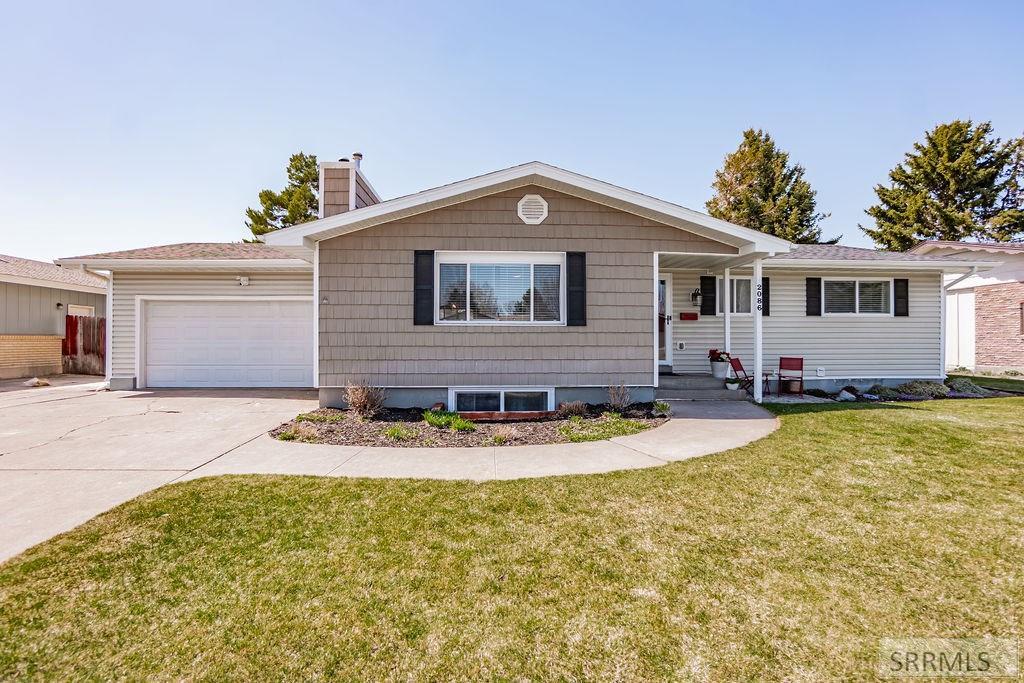 2086 Monticello Drive Property Photo