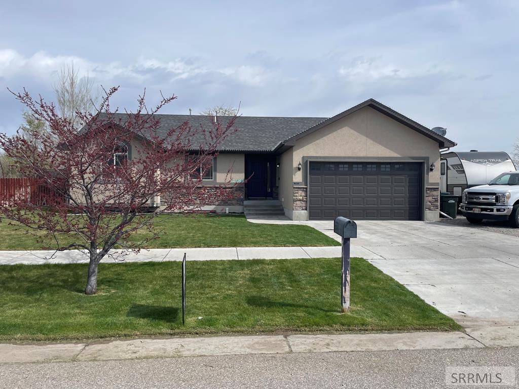 2185 Lawrence Lane Property Photo