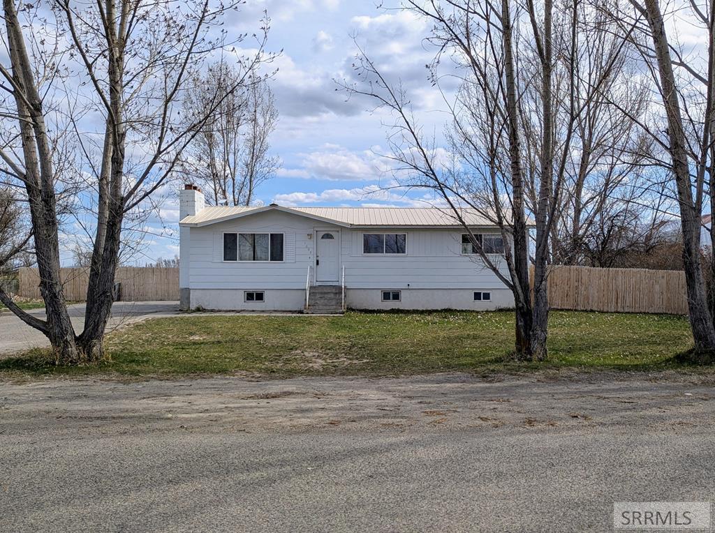 1603 W 5500 S Property Photo