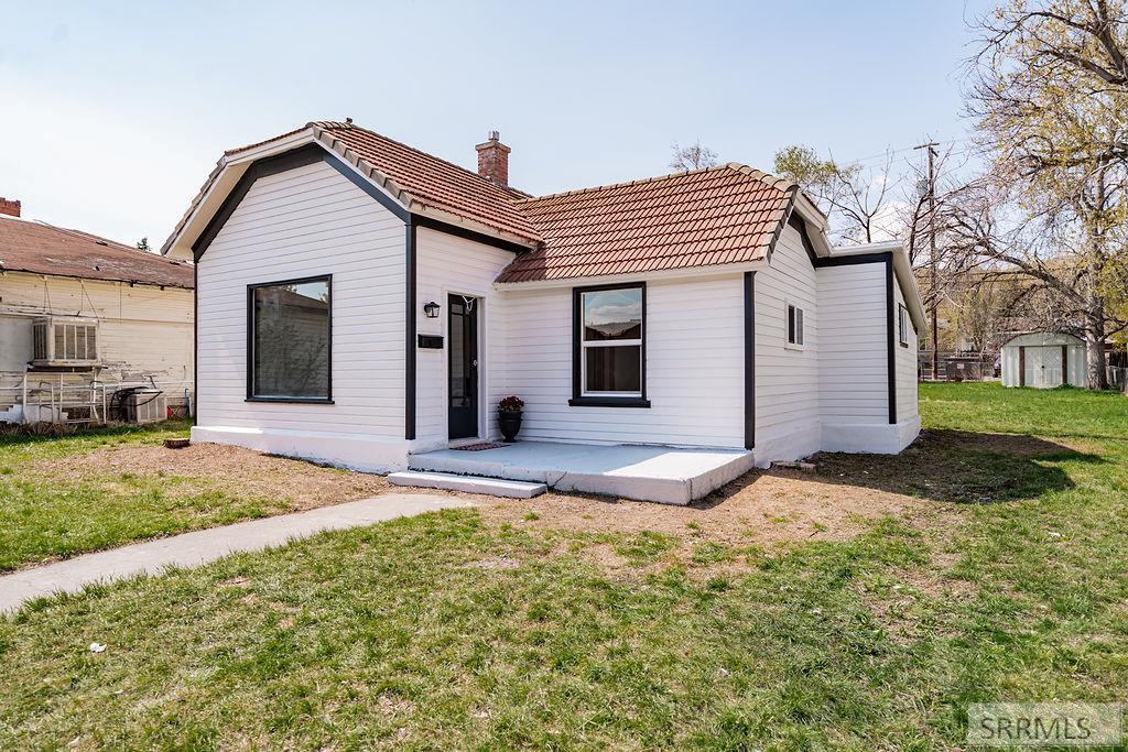 117 N Johnson Avenue Property Photo